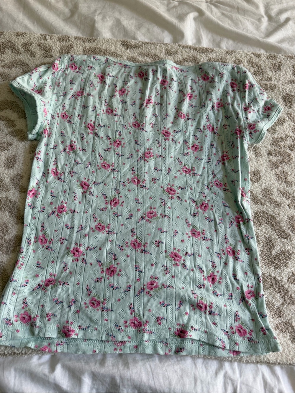 GAP Mint Short Sleeve Scoop Neck Tee with Pink Rose Print - Picture 5 of 5